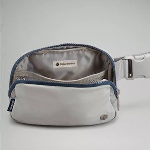 COPY - NWT Lululemon Everywhere Belt Bag Extended Strap — Vapor/Seal Grey/Iron …